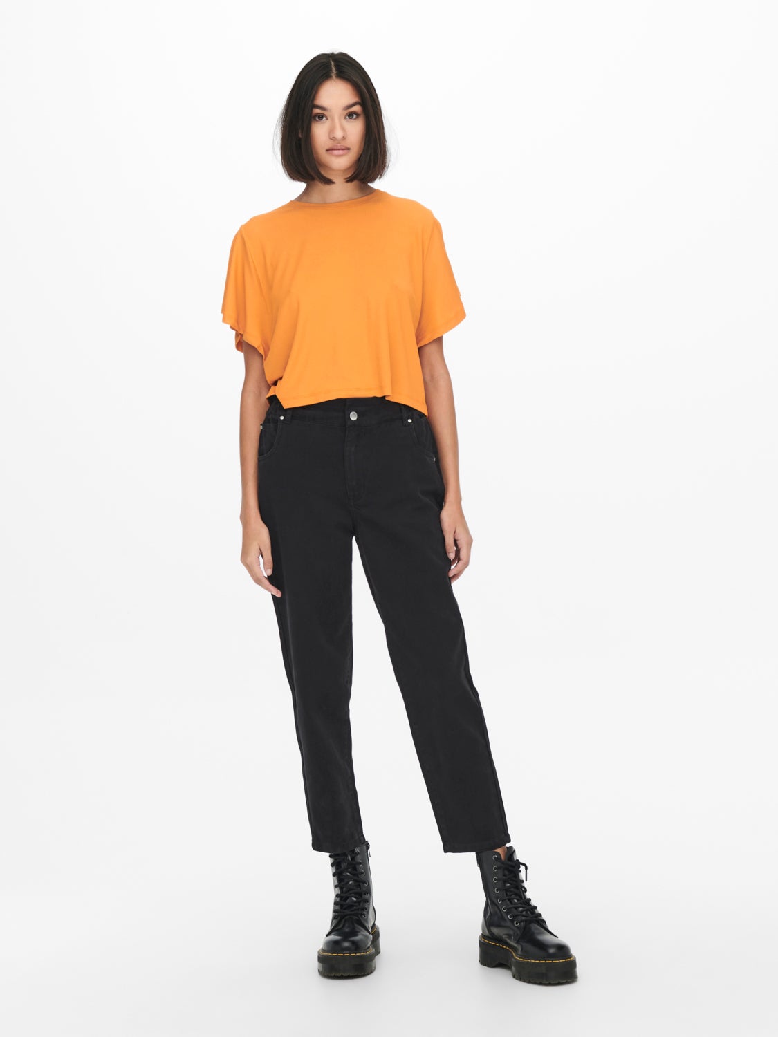 Cropped T-shirt