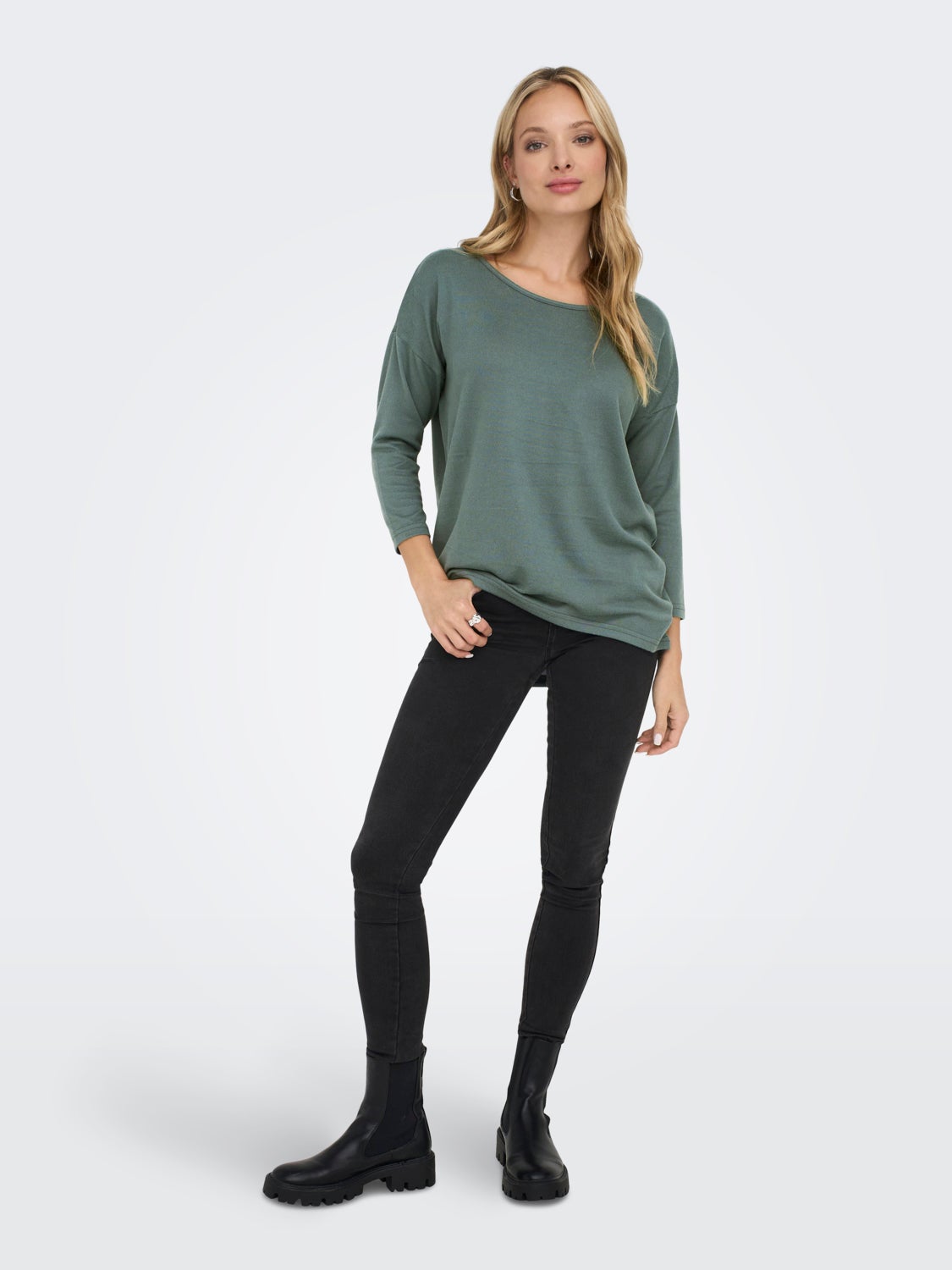 Loose Long Sleeved Top