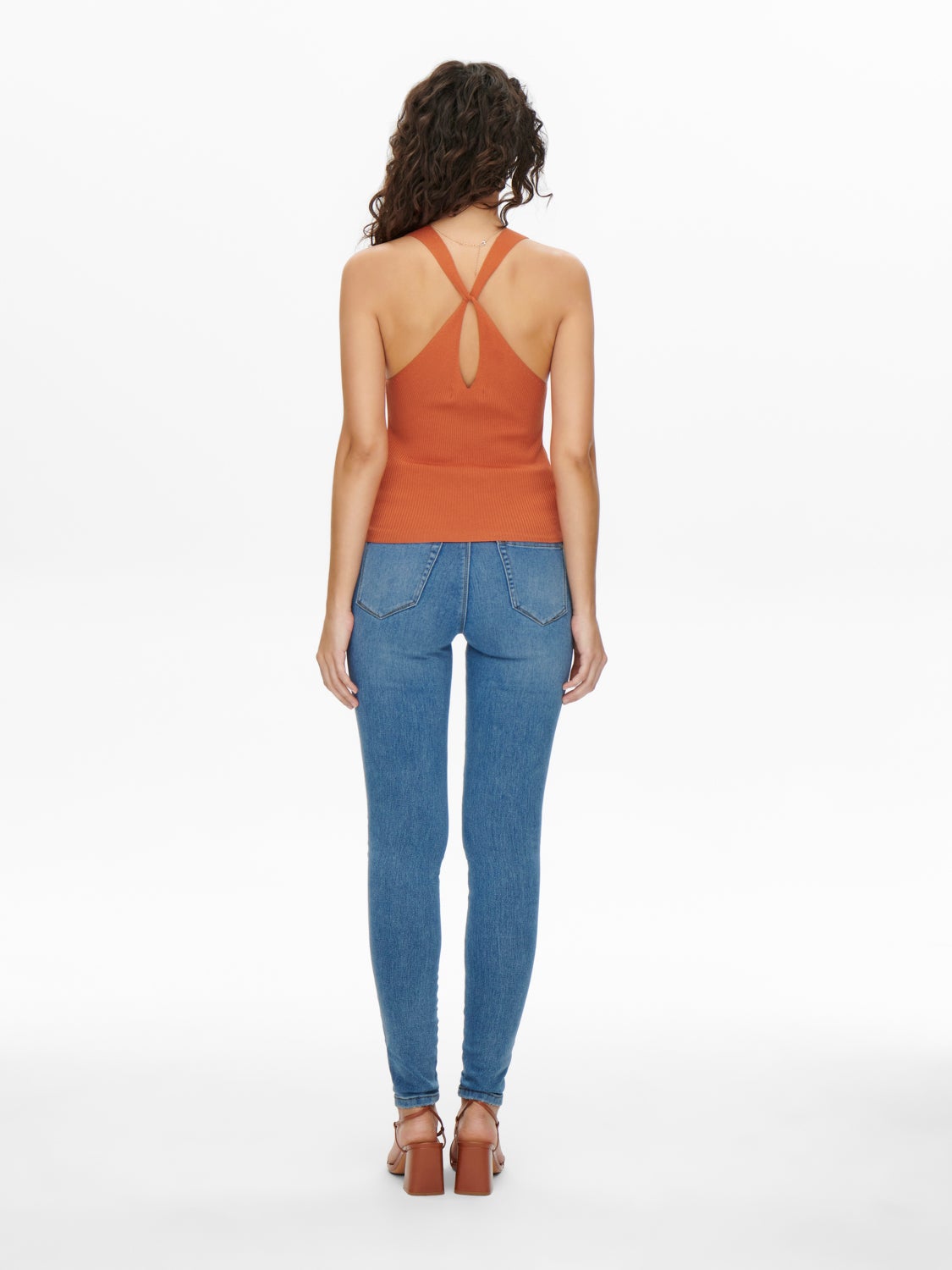 Knot detailed Knitted Top