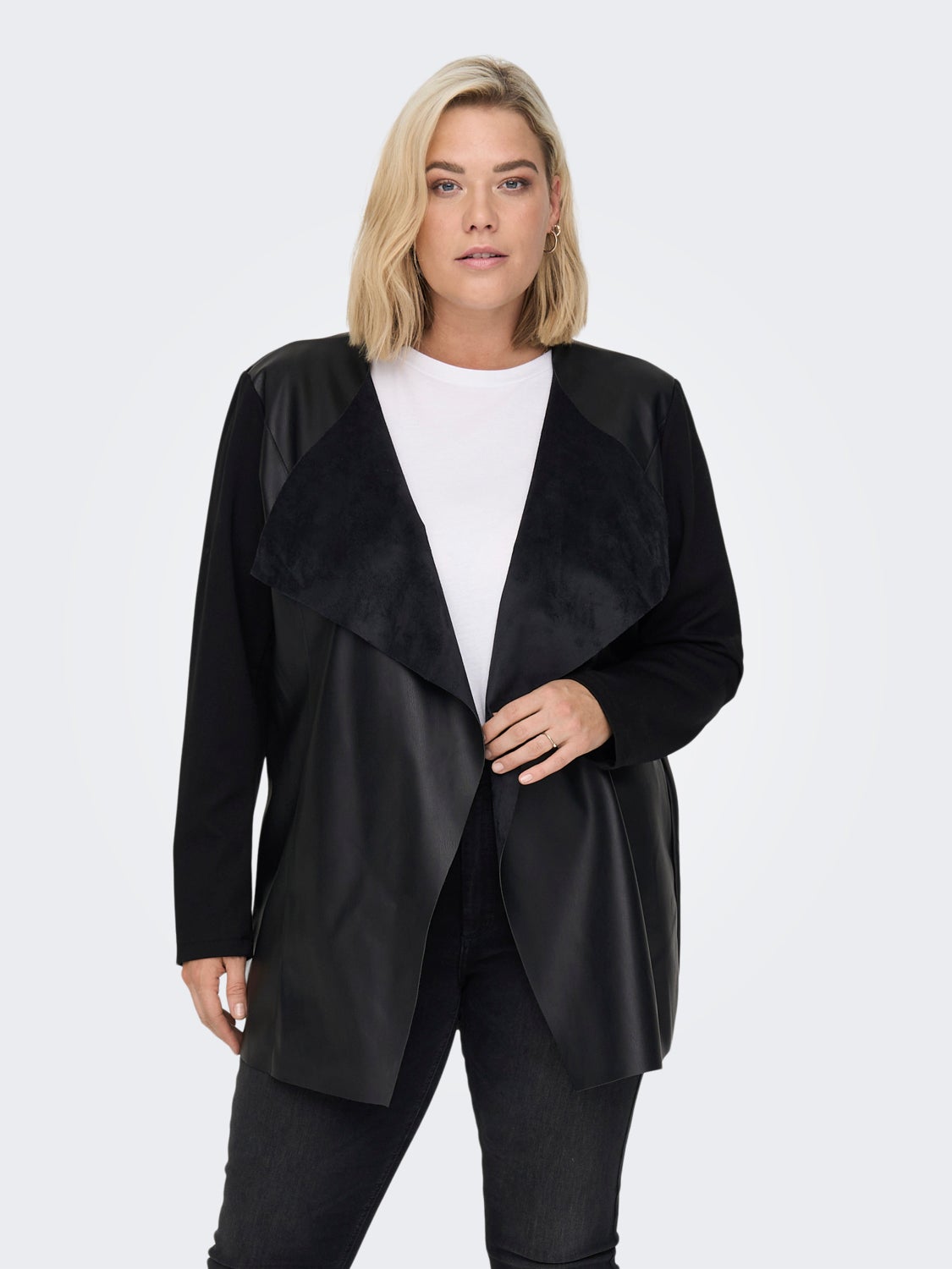 Curvy faux leather coatigan