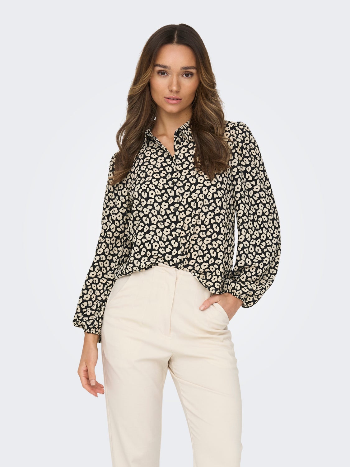Regular fit puff sleeves shirt