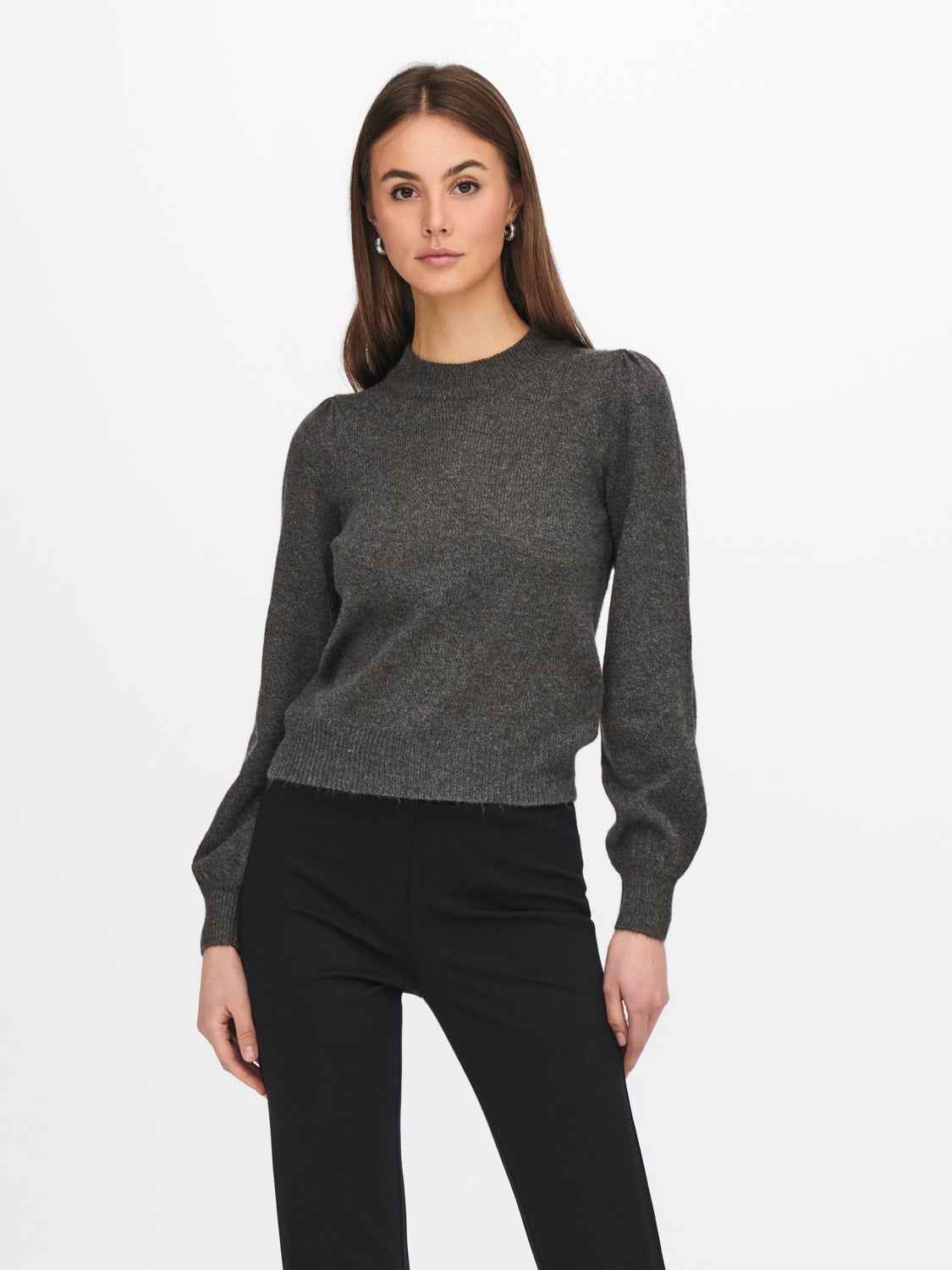 High neck knitted pullover