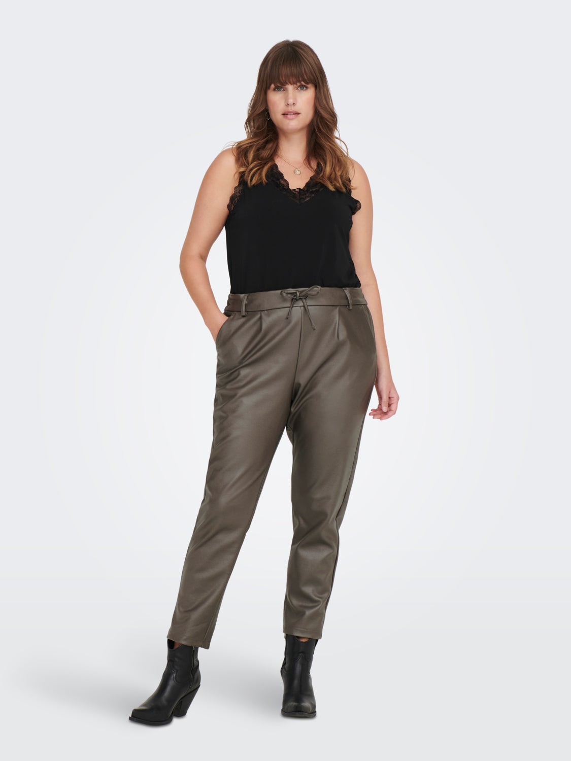 Curvy sleeveless top