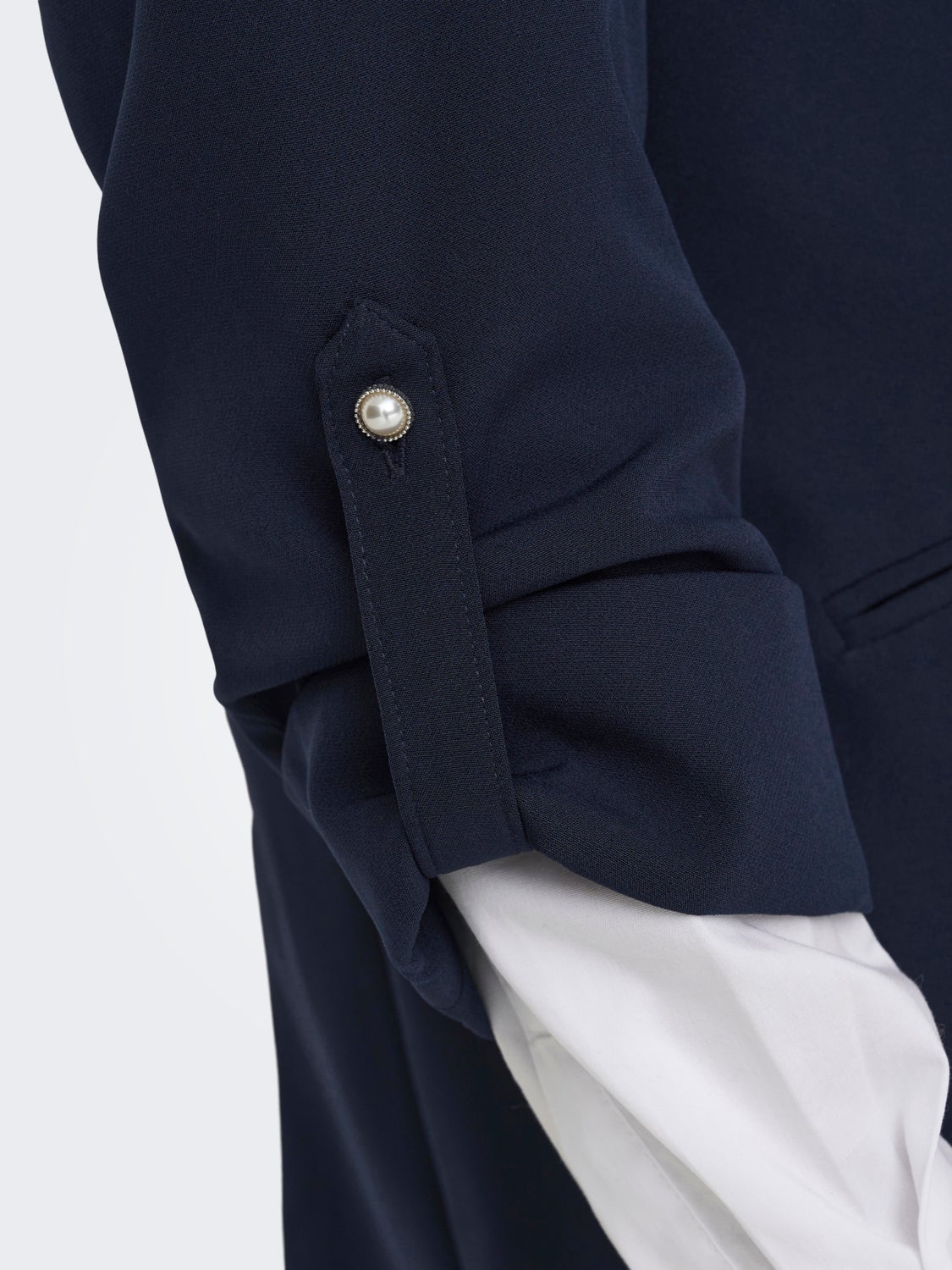 Long 3/4 sleeved blazer