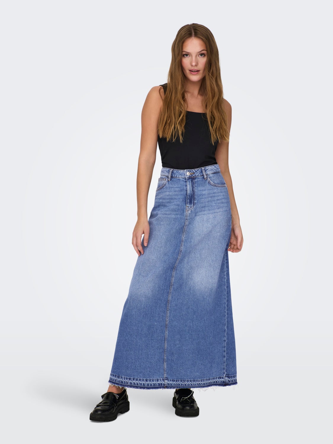 Maxi denim skirt