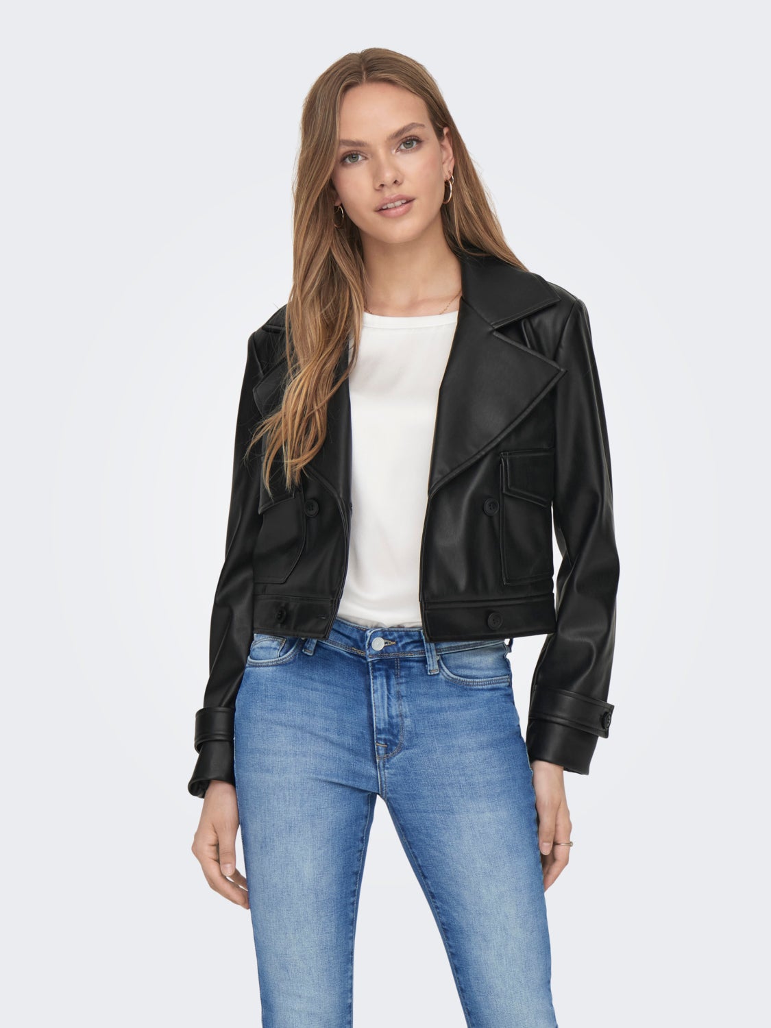 Jacket in leather look
