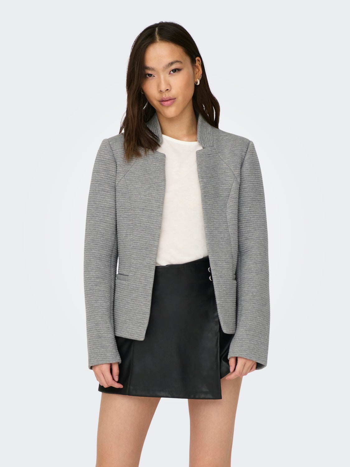 Short classic blazer