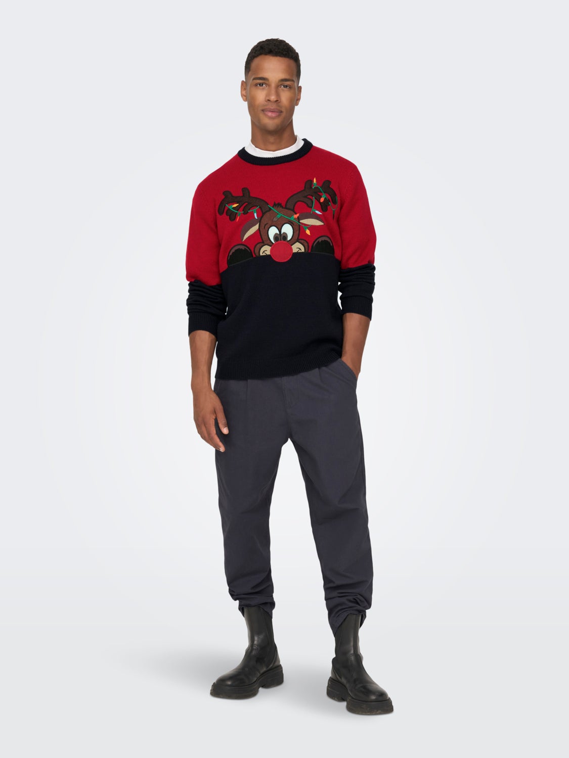 Christmas knitted pullover