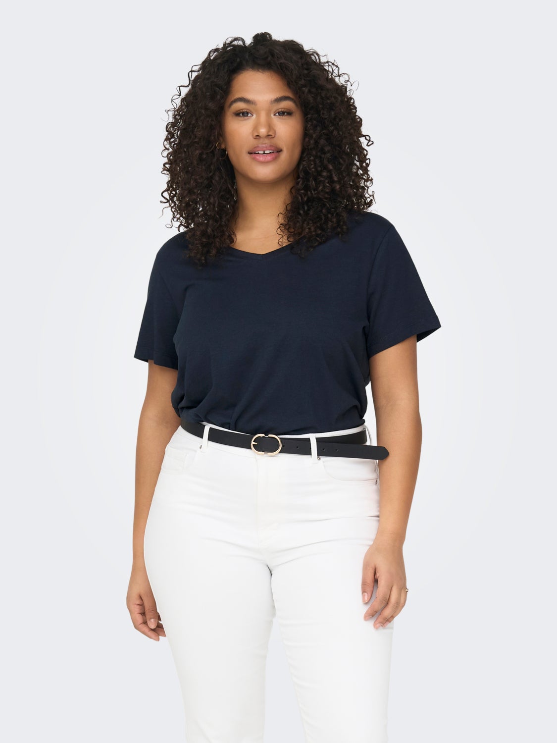 Curvy solid color t-shirt