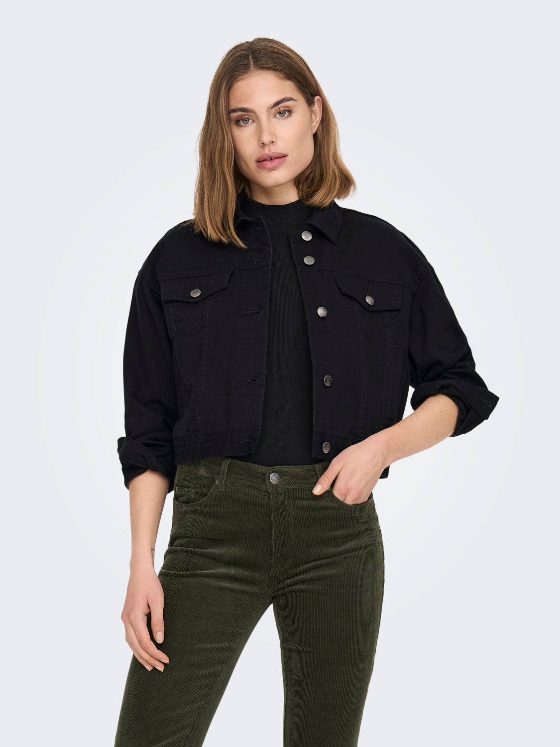 Cropped button jacket