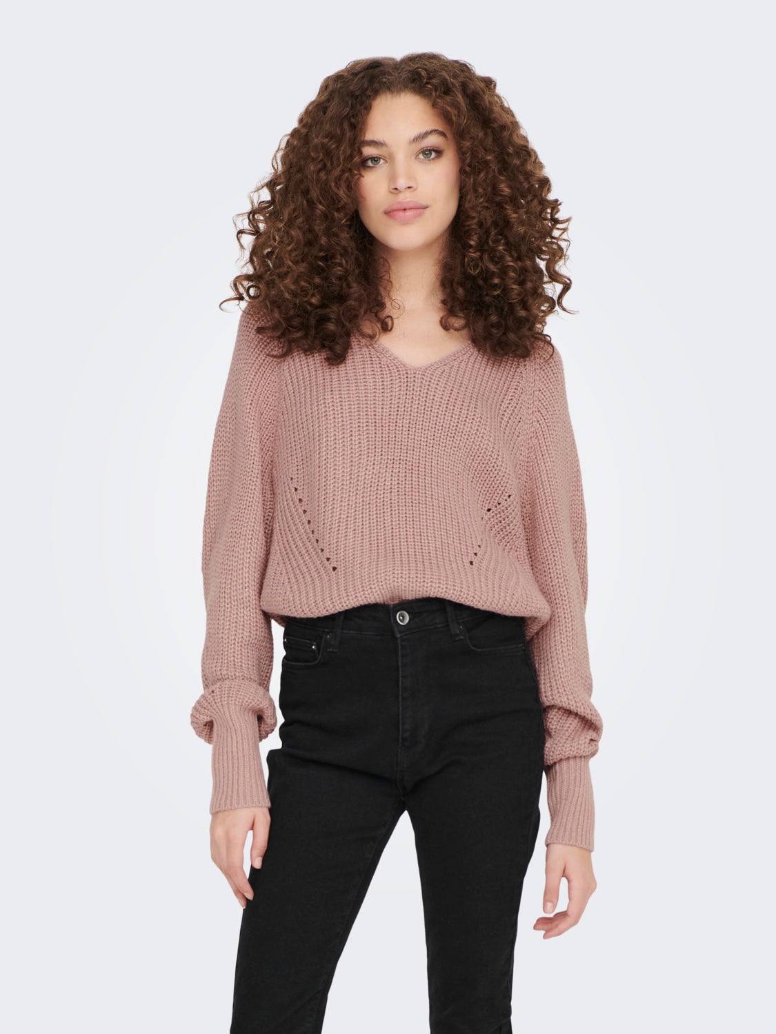 V-neck knitted pullover