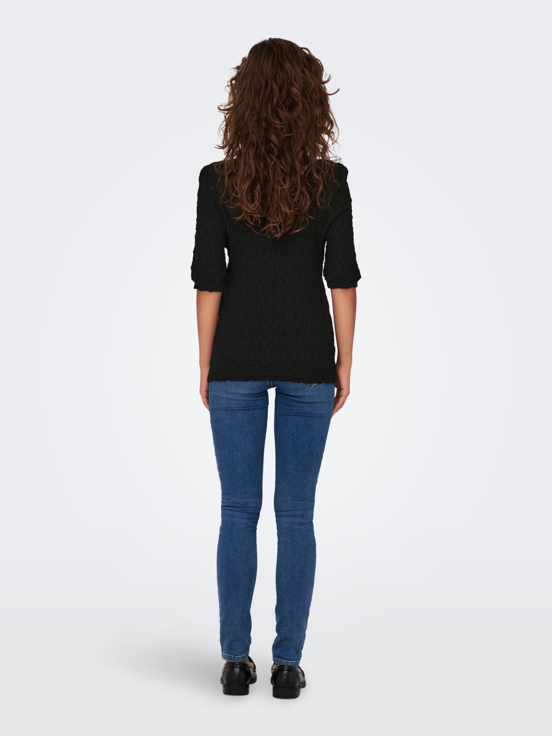 o-neck top with 2/4 sleeves
