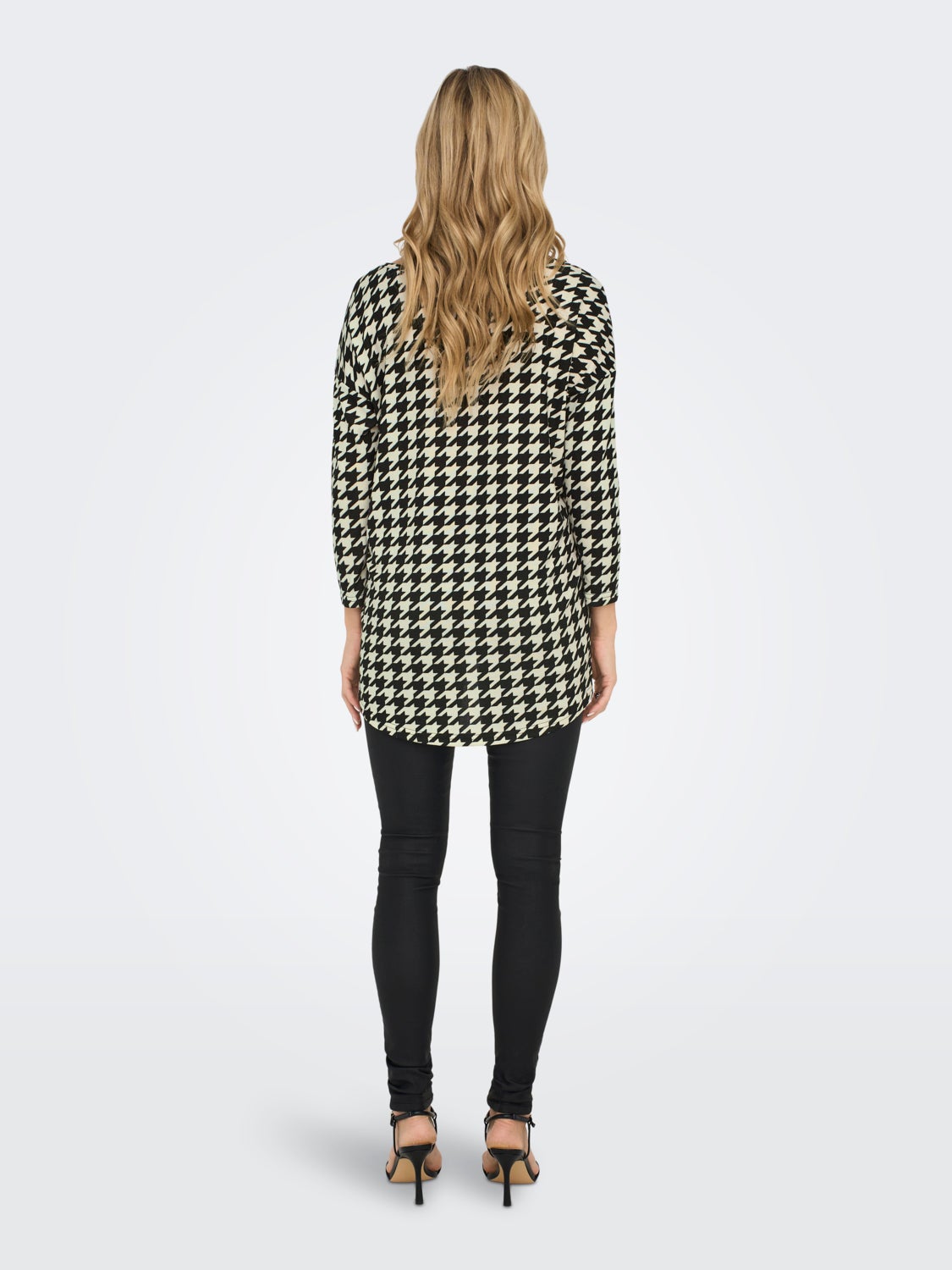 Printed 3/4 sleeved top