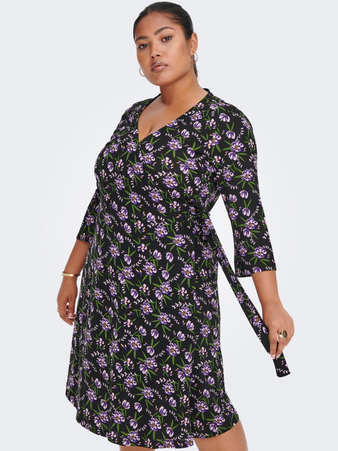 Curvy 3/4 sleeve Wrap dress