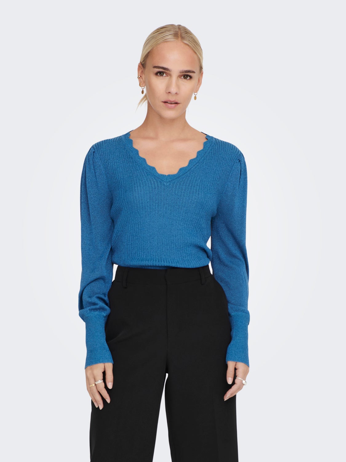 Knitted balloon sleeve top