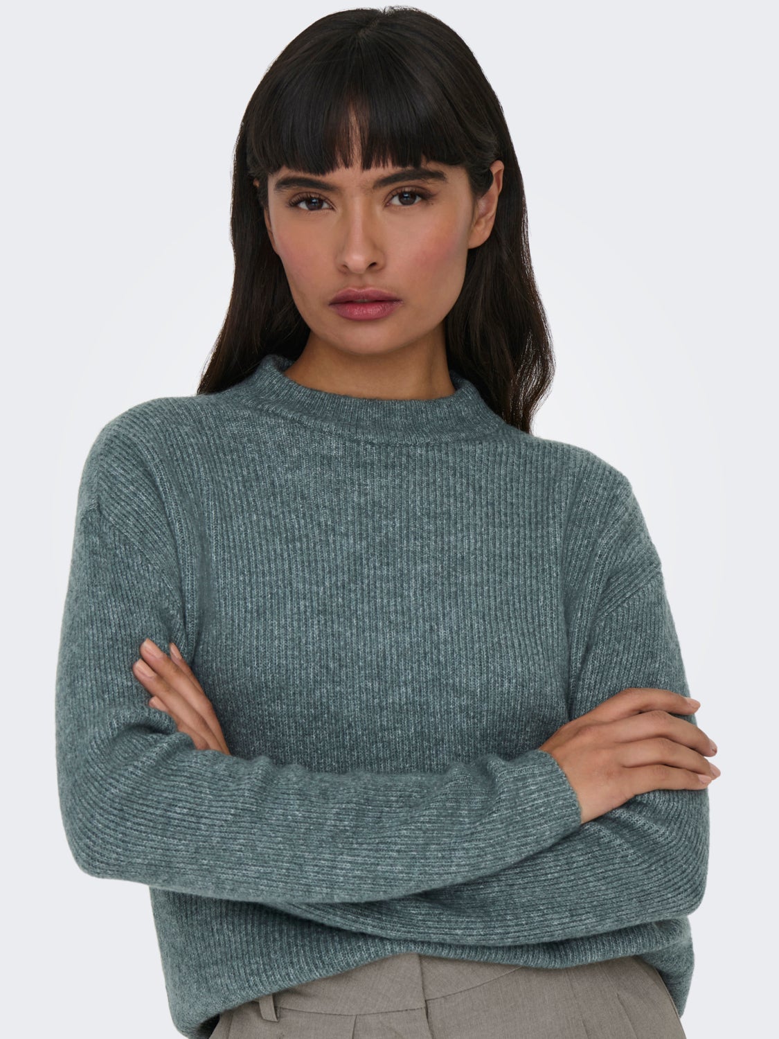 High neck knitted pullover