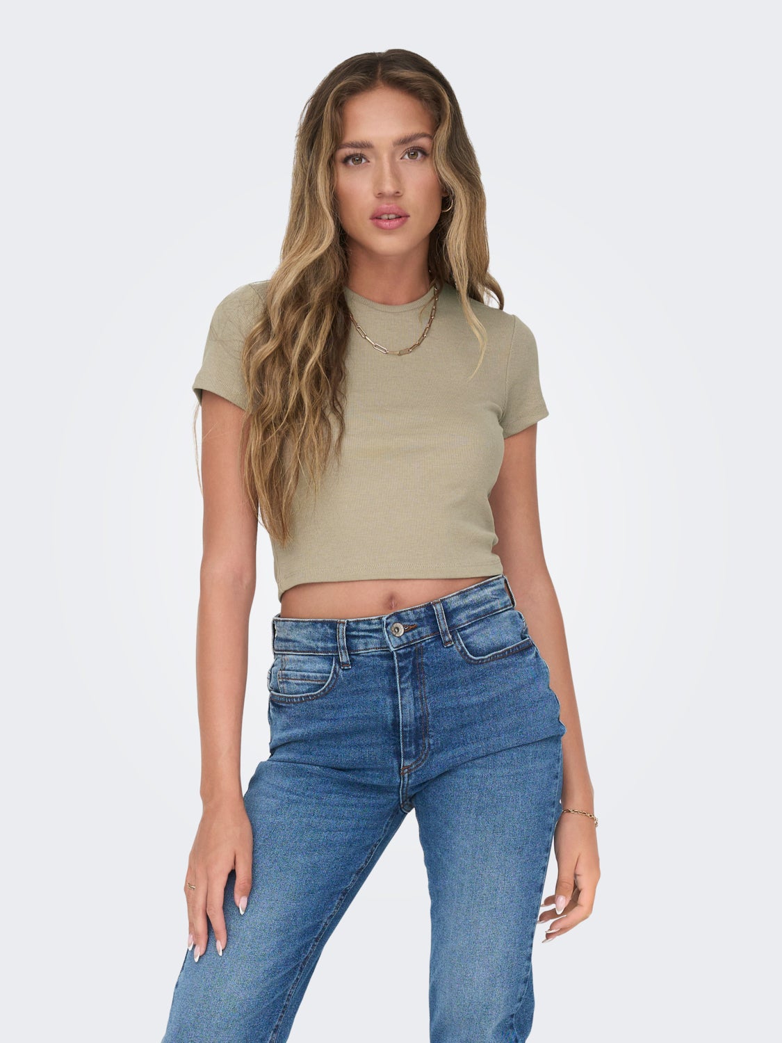 Cropped o-neck top