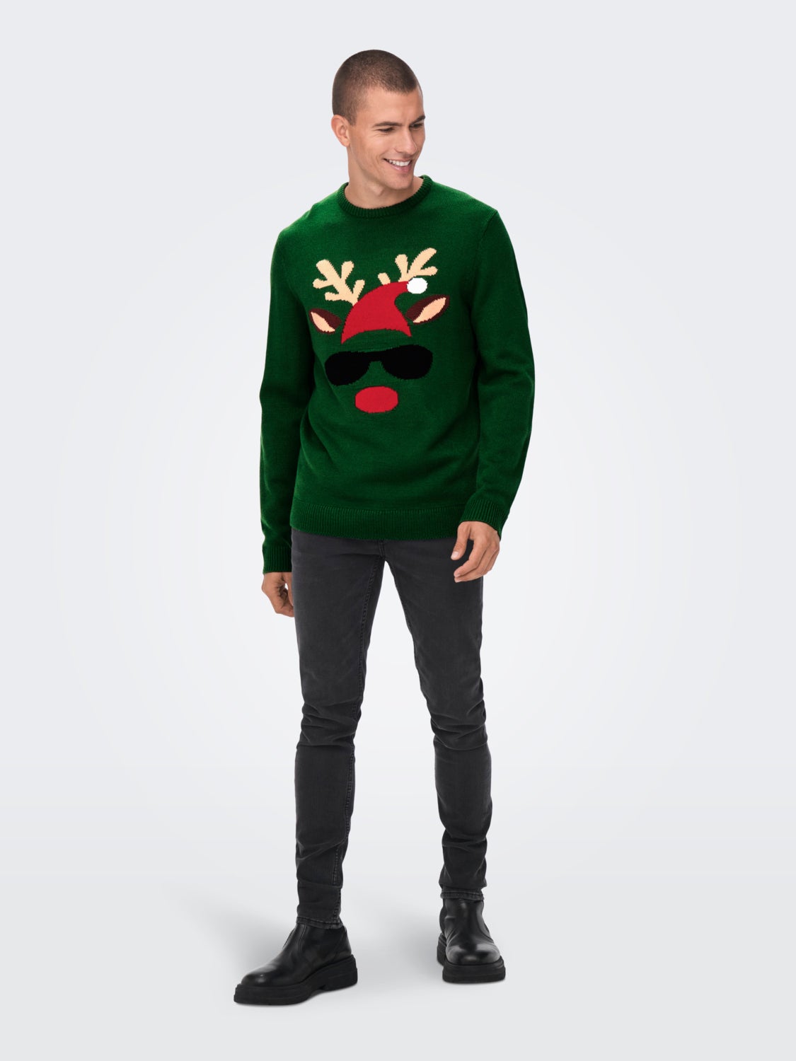 Christmas knitted pullover