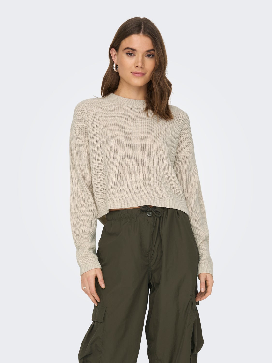 Cropped knitted pullover