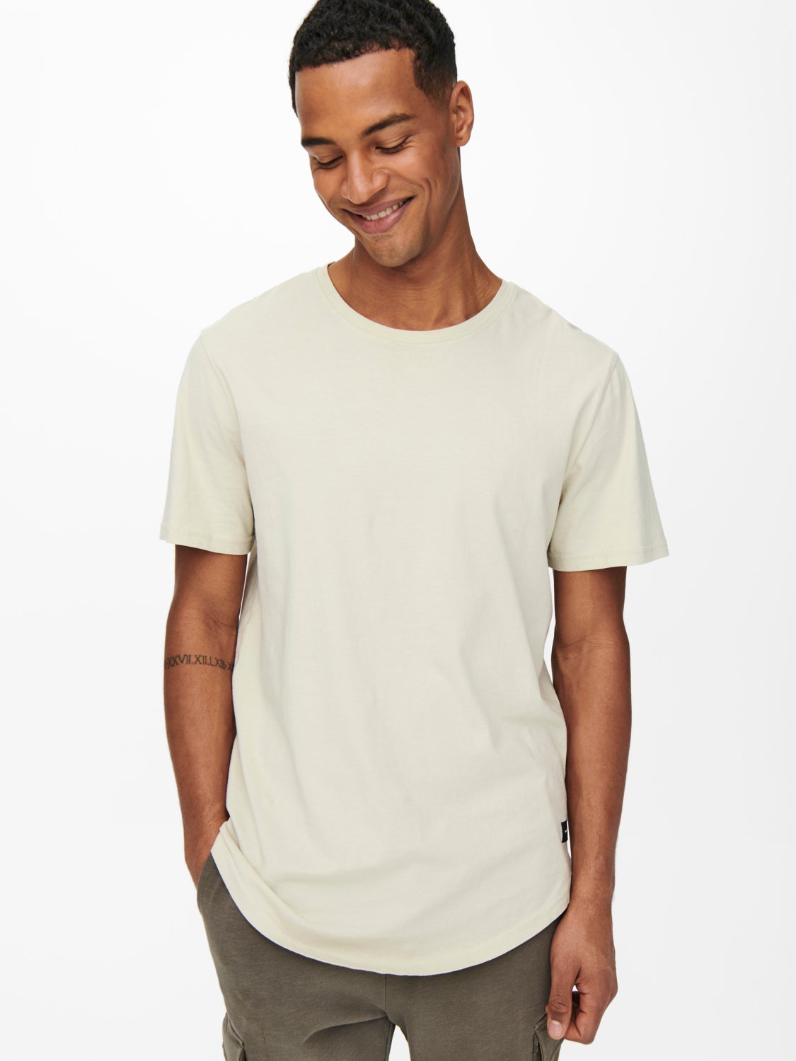 Long o-neck t-shirt