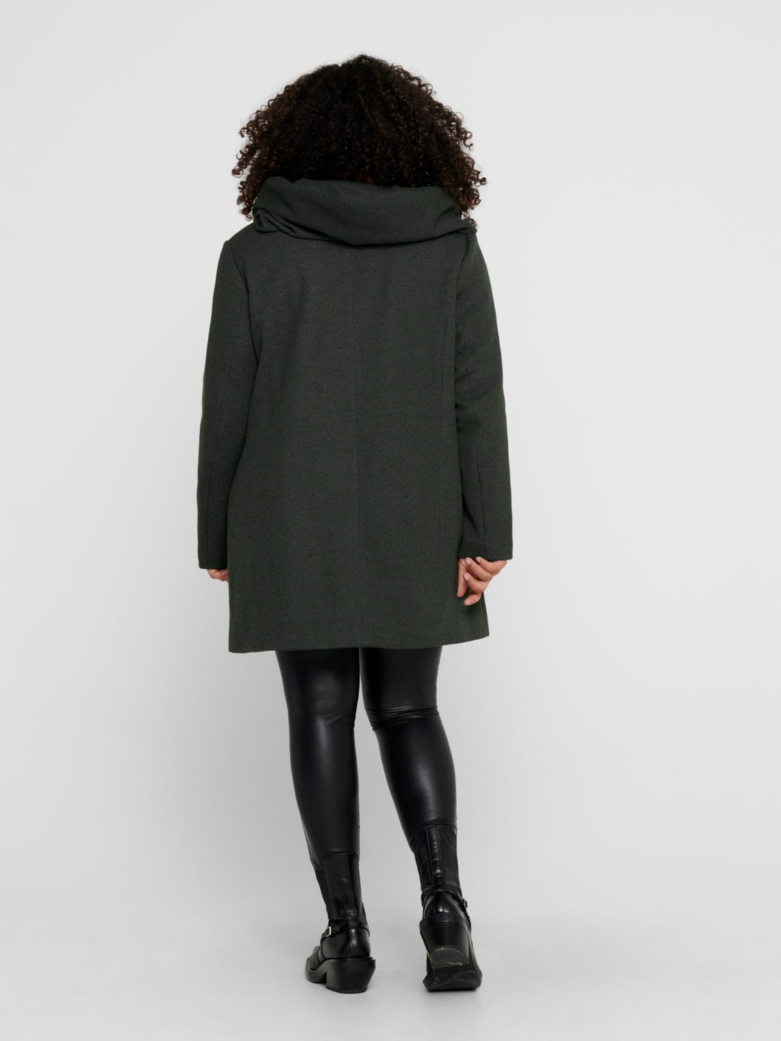 Curvy seasonal Coat