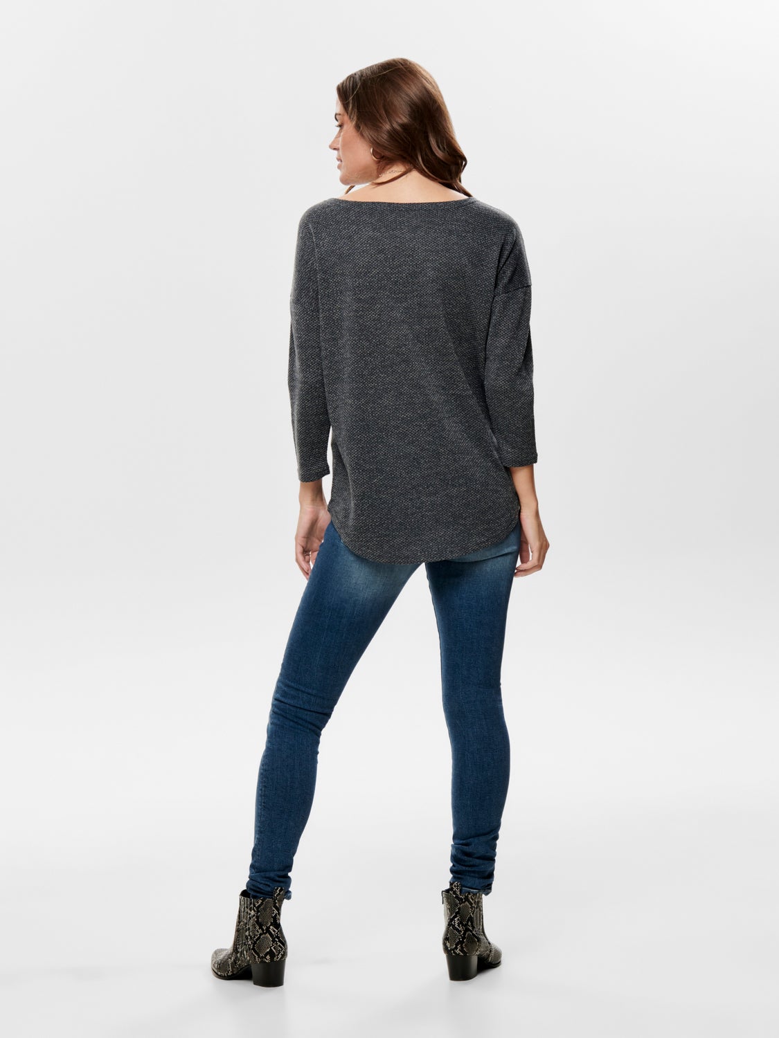 Oversize 3/4 sleeved top