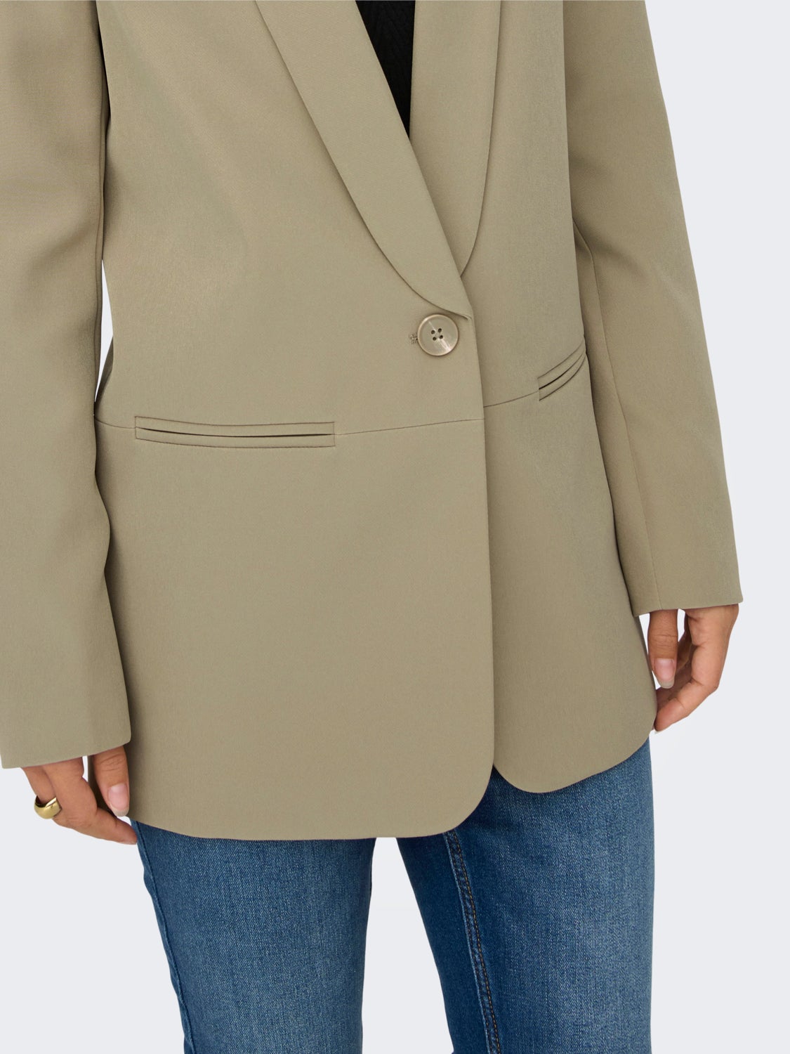 Classic box fit blazer