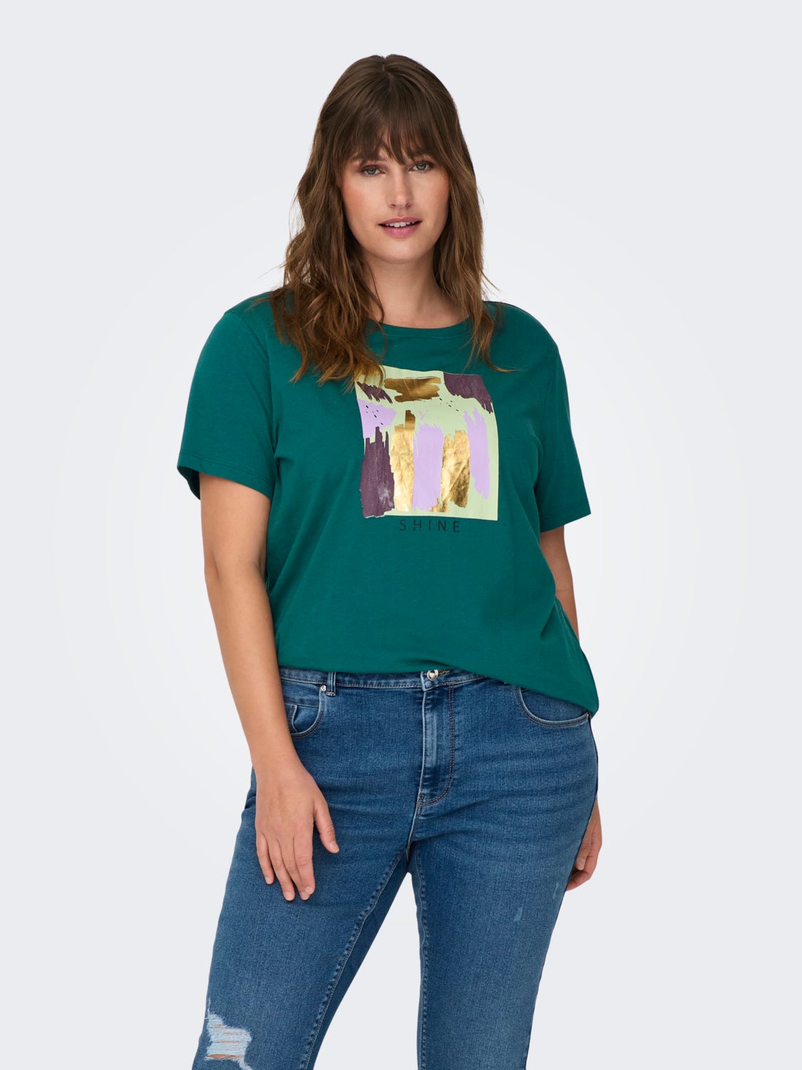 Curvy o-neck t-shirt with
