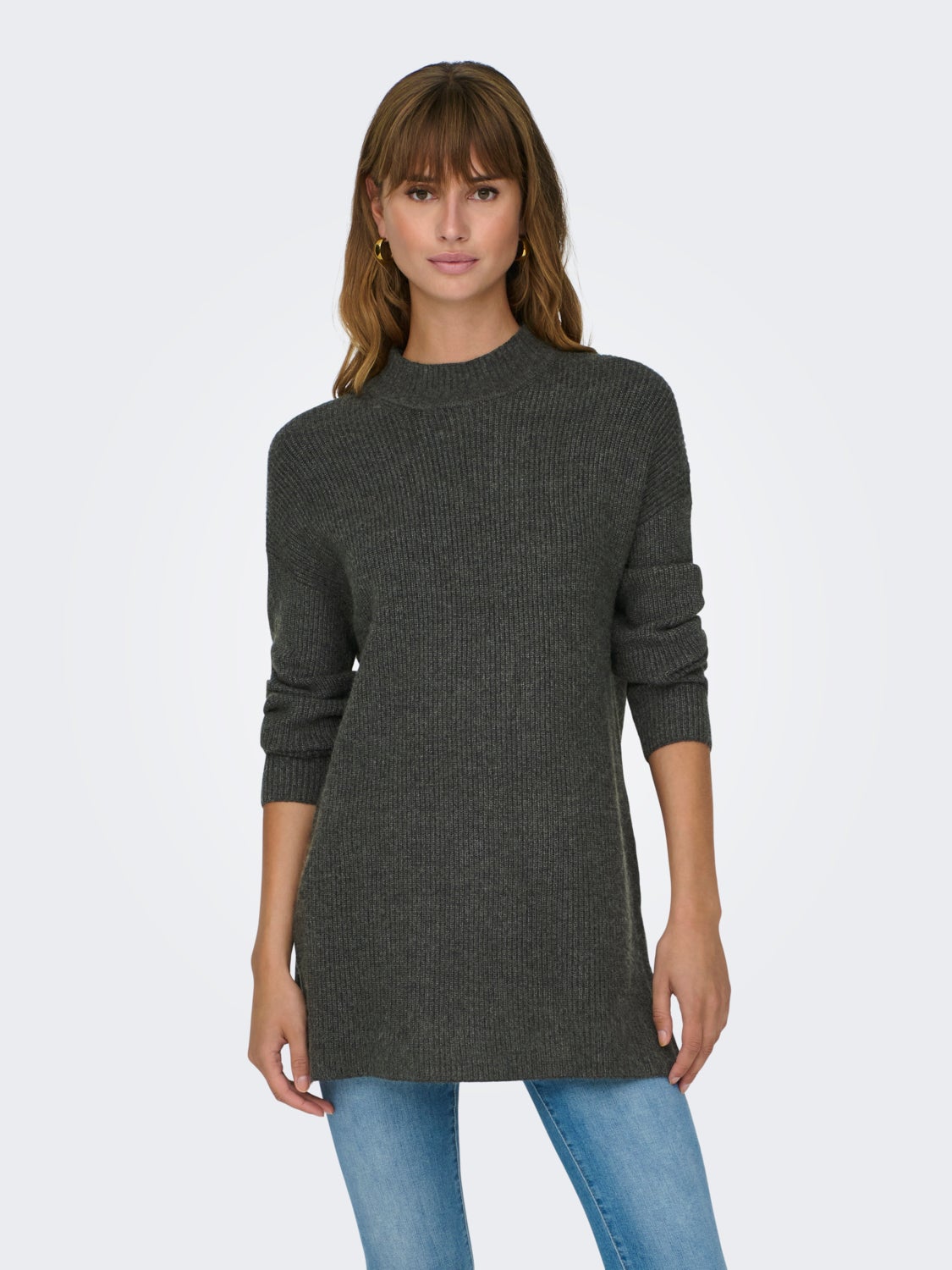 High neck knitted pullover
