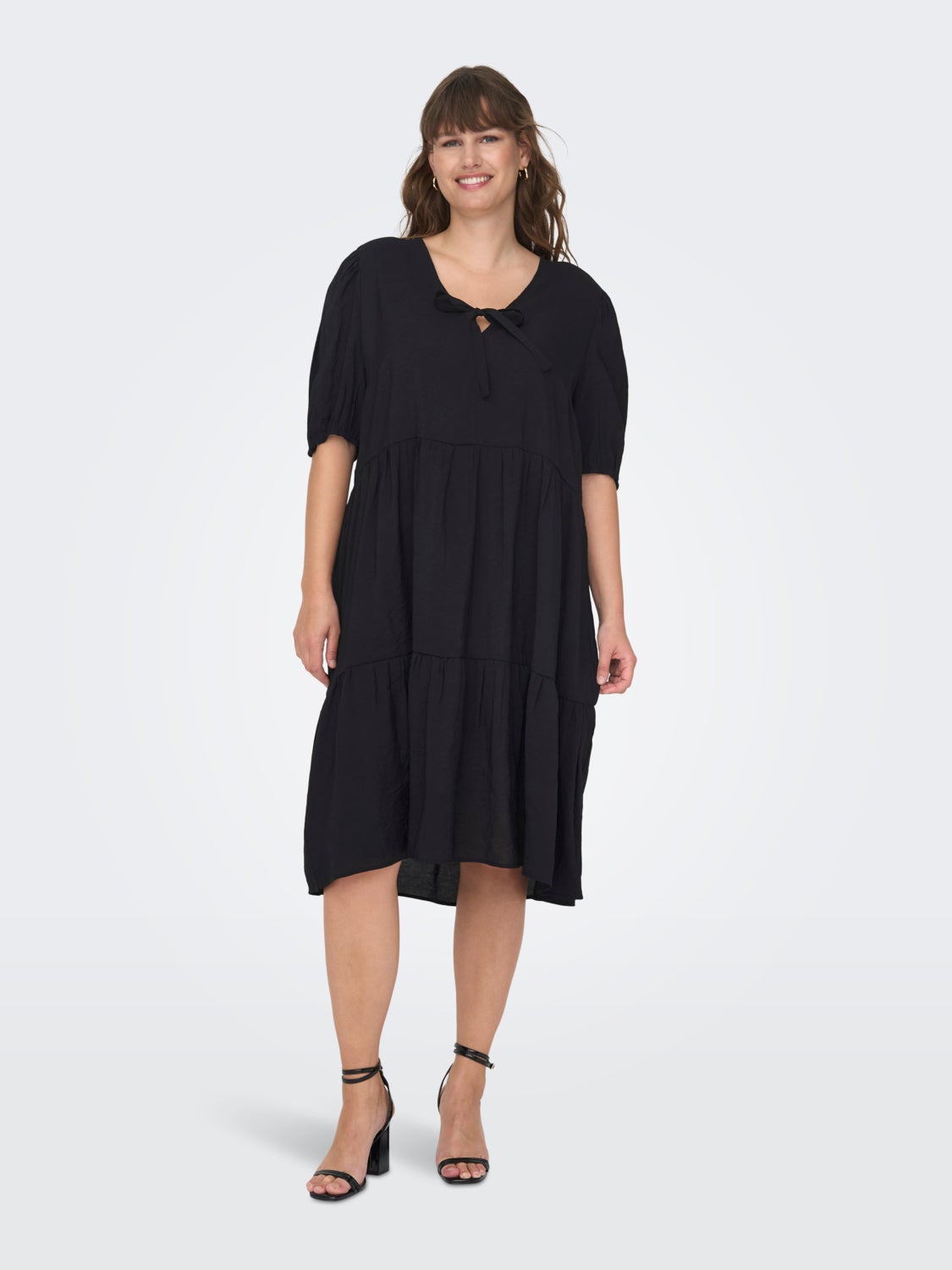 Curvy v-neck dress