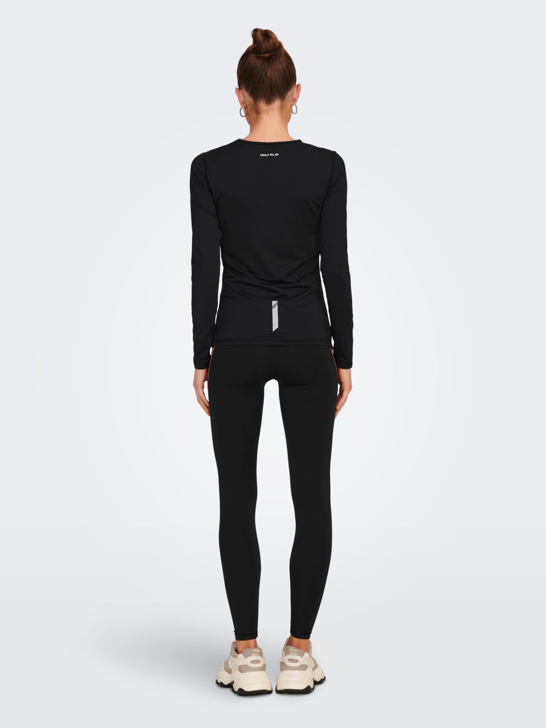 Long sleeved Training Top