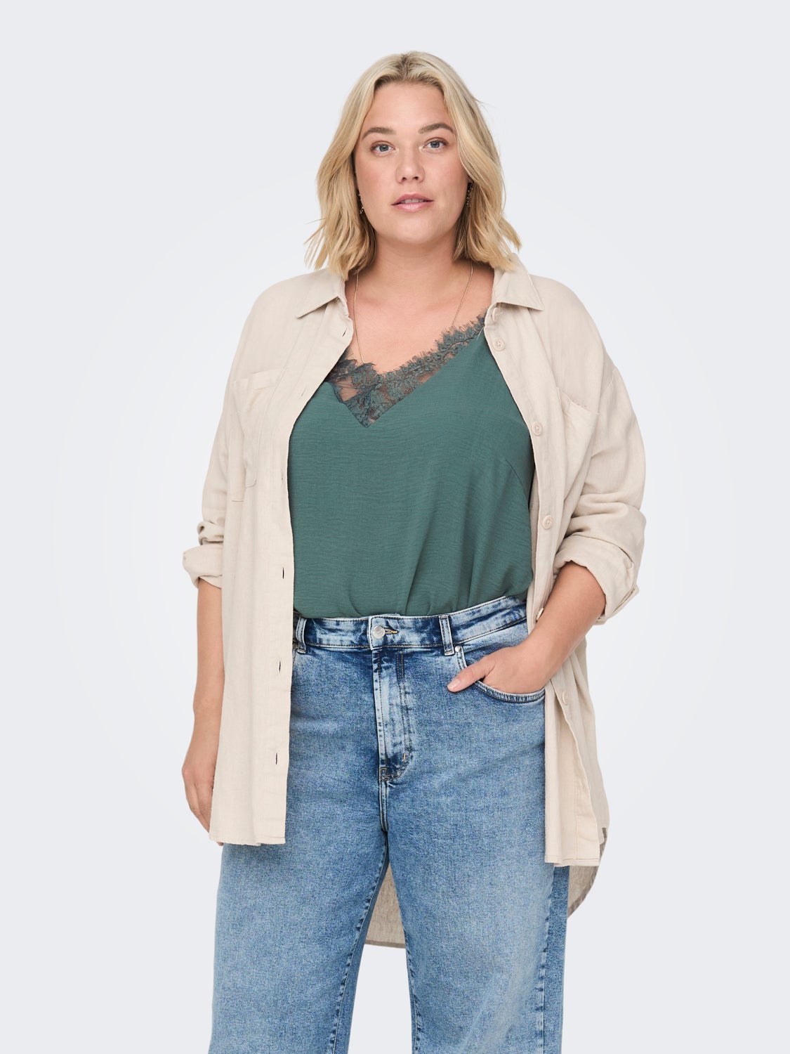 Curvy lace detailed strap top