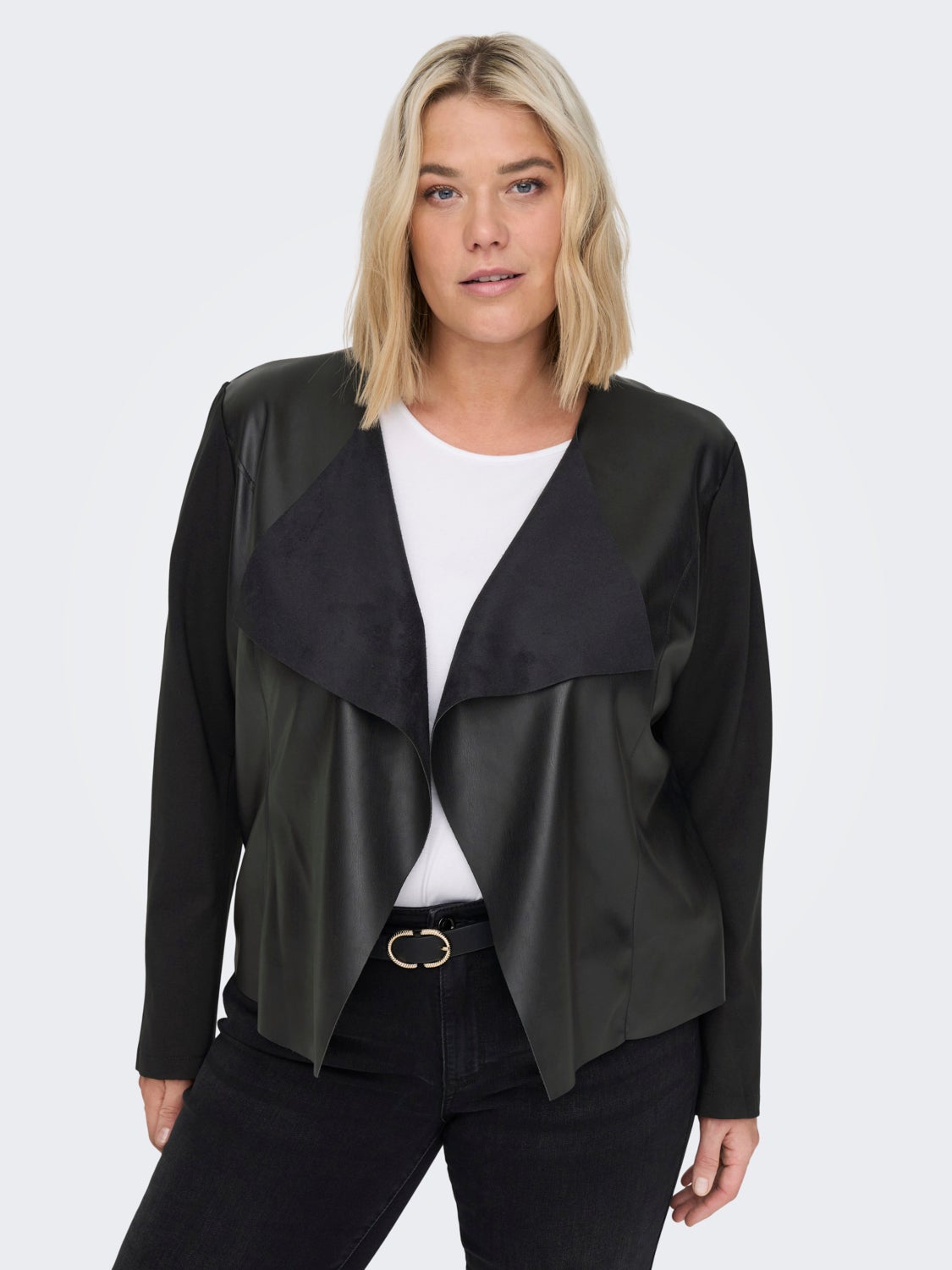 Curvy faux leather blazer