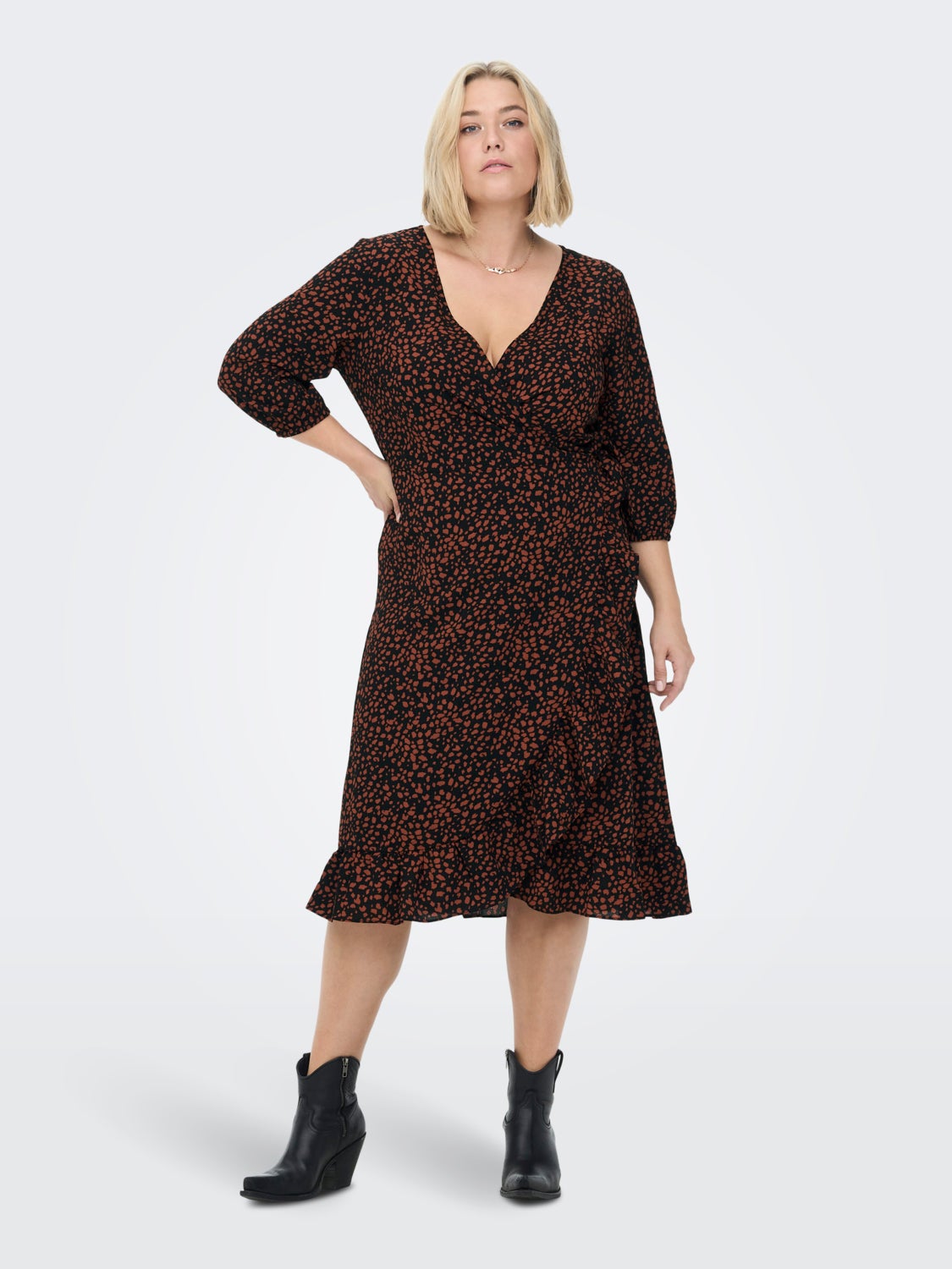 Curvy wrap midi dress