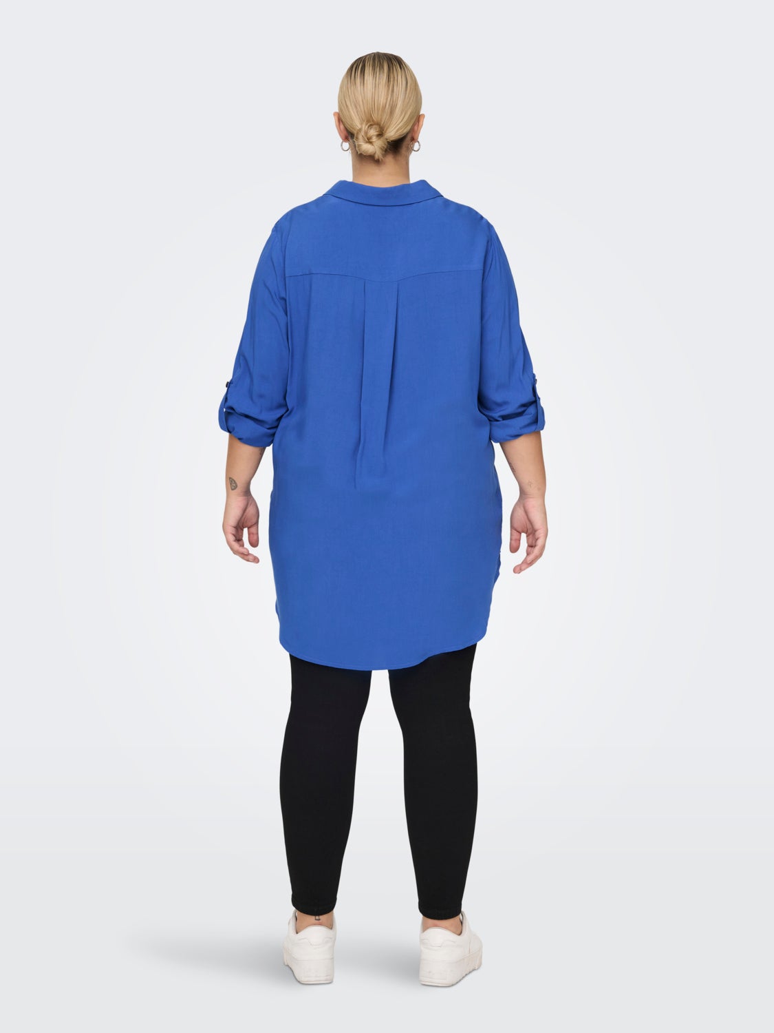 Curvy viscose solid colored Shirt