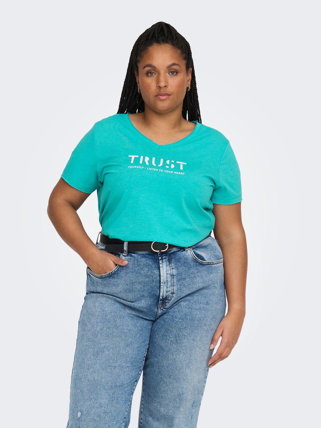 Curvy Printed v-neck T-shirt