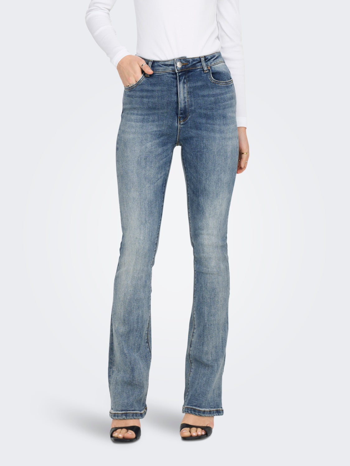 ONLMila highwaisted Flared Jeans