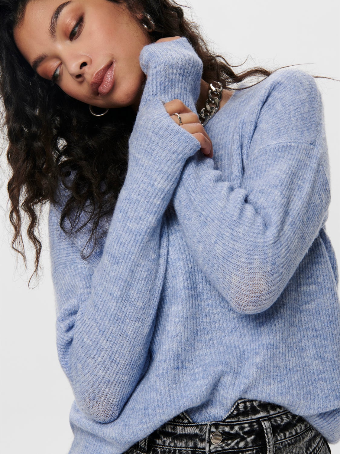 V-neck Knitted Pullover