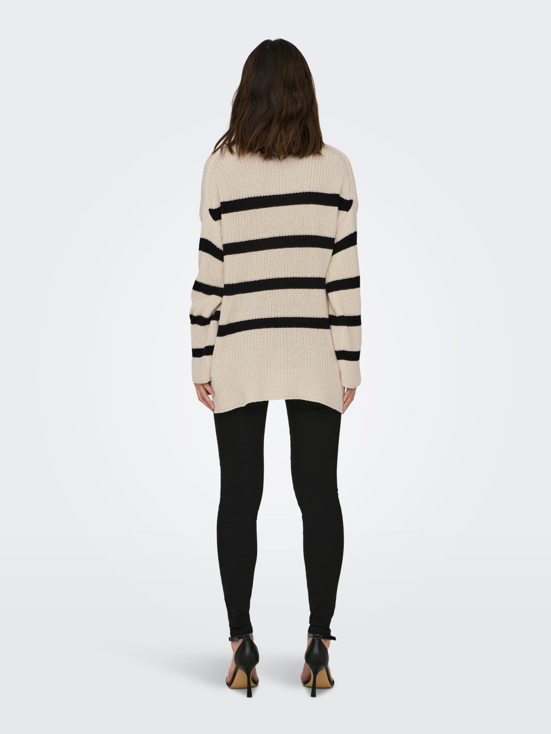 High neck knitted pullover