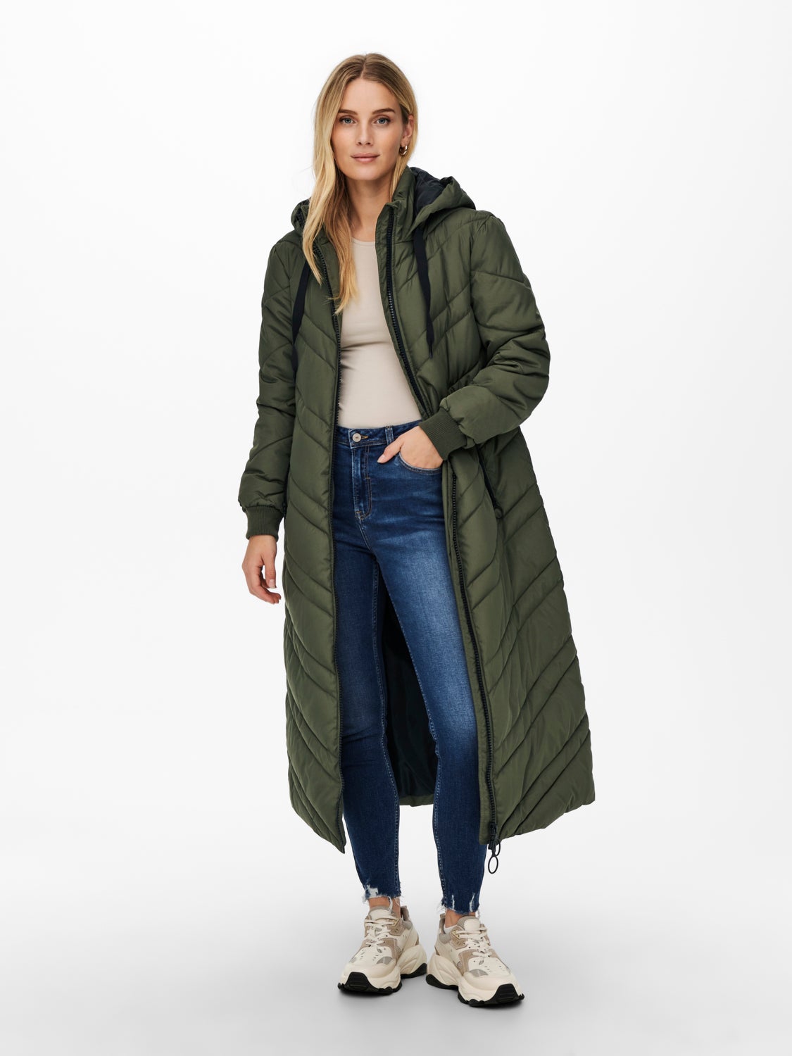 X-long padded hood Jacket