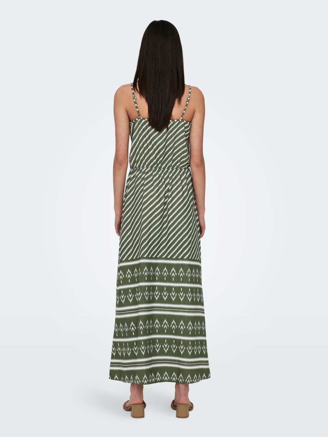Maxi v-neck dress