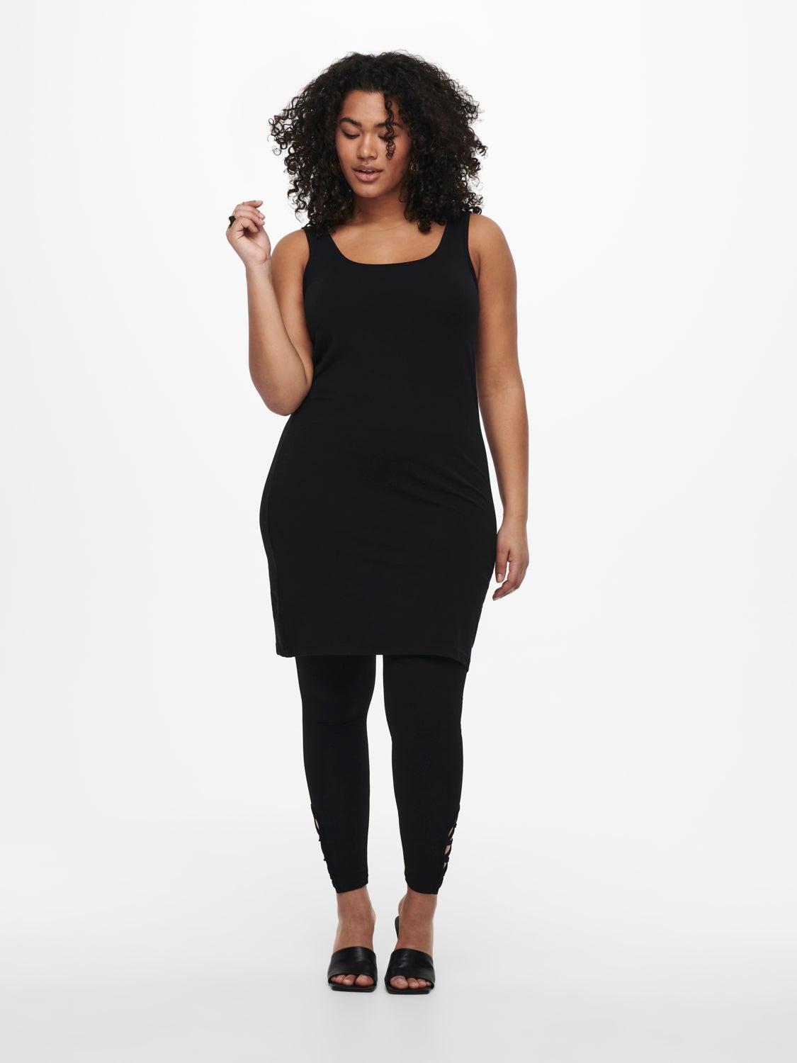 Curvy basic Tank top