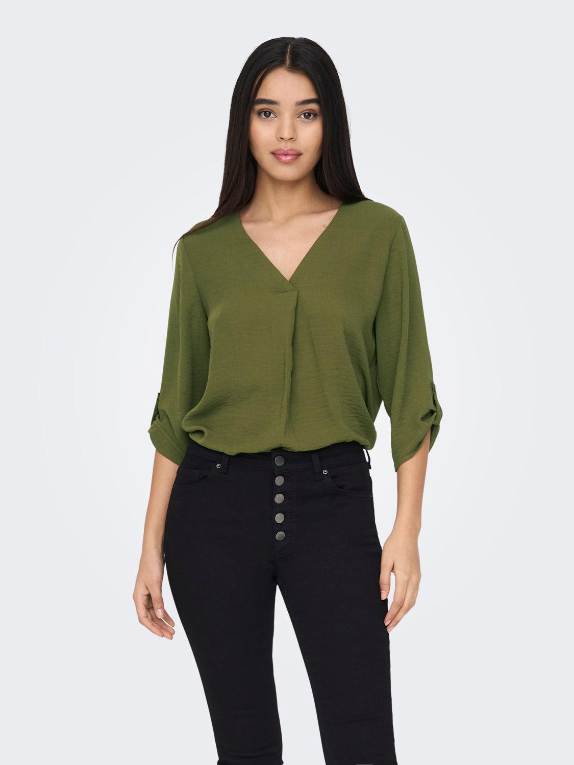 Solid colored 3/4 sleeved top
