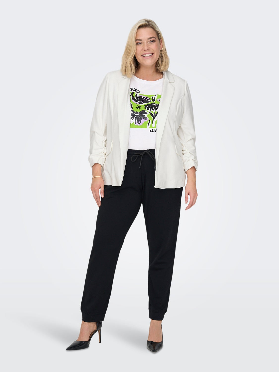 Curvy 3/4 sleeve Blazer