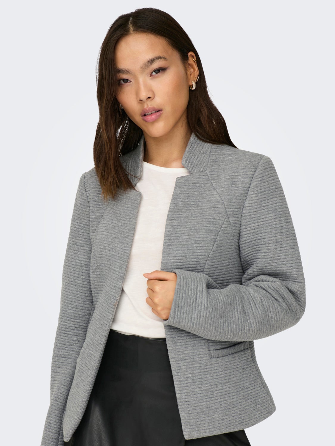 Short classic blazer
