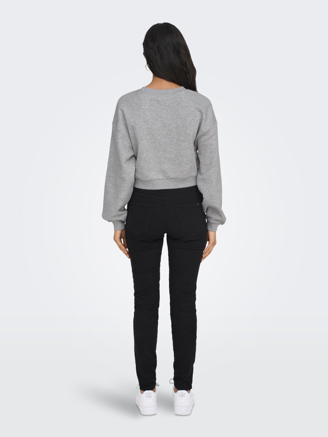 Cropped o-neck sweatshirt