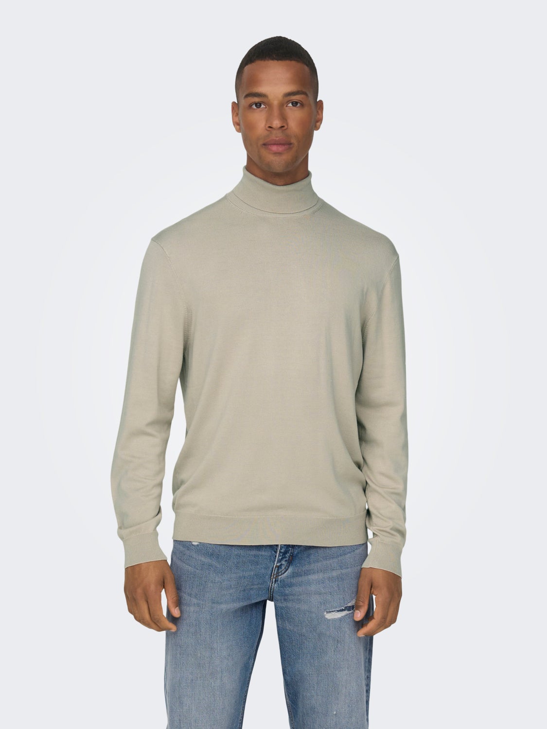Roll neck knitted pullover