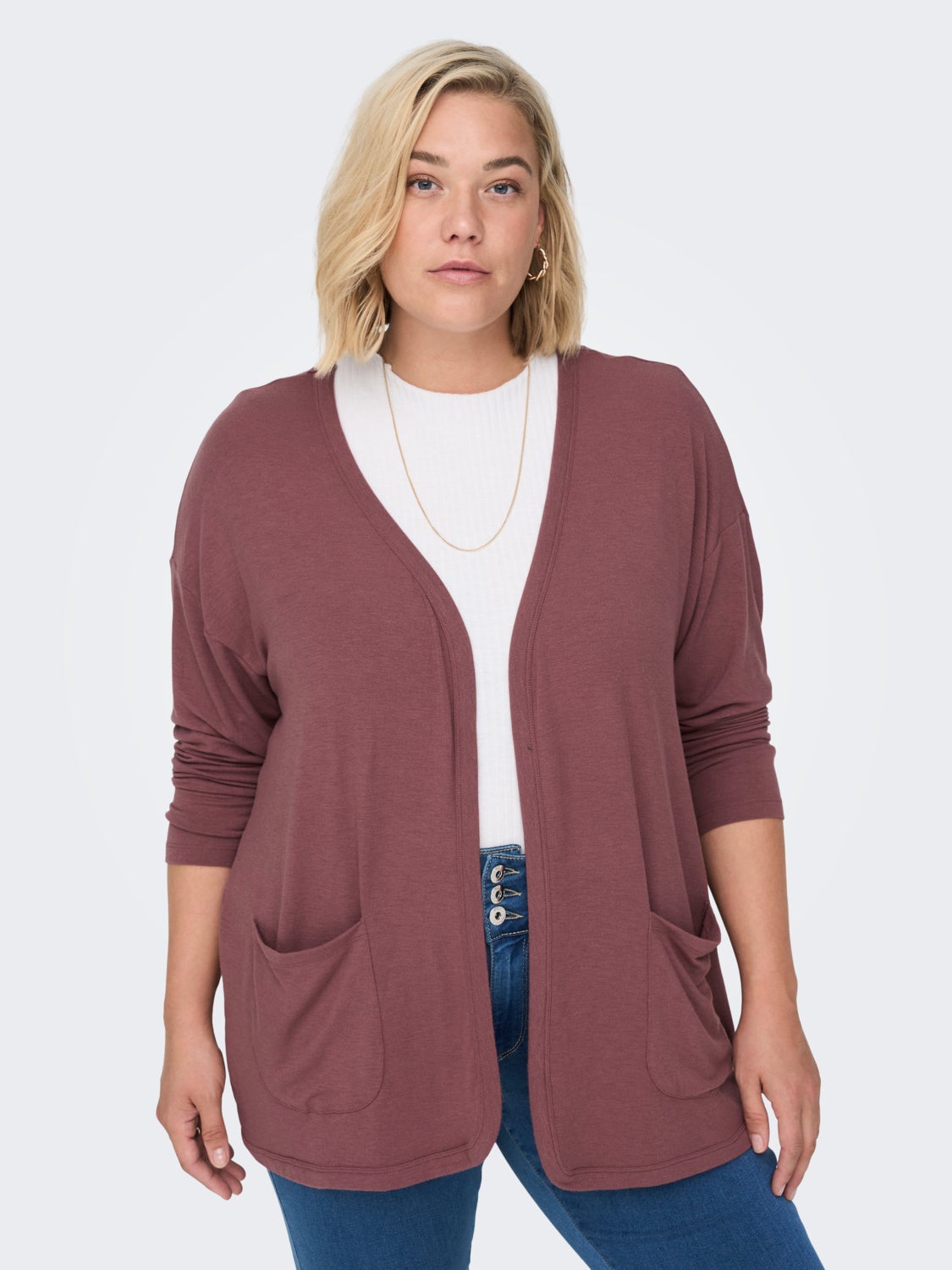 Curvy cardigan with pockets