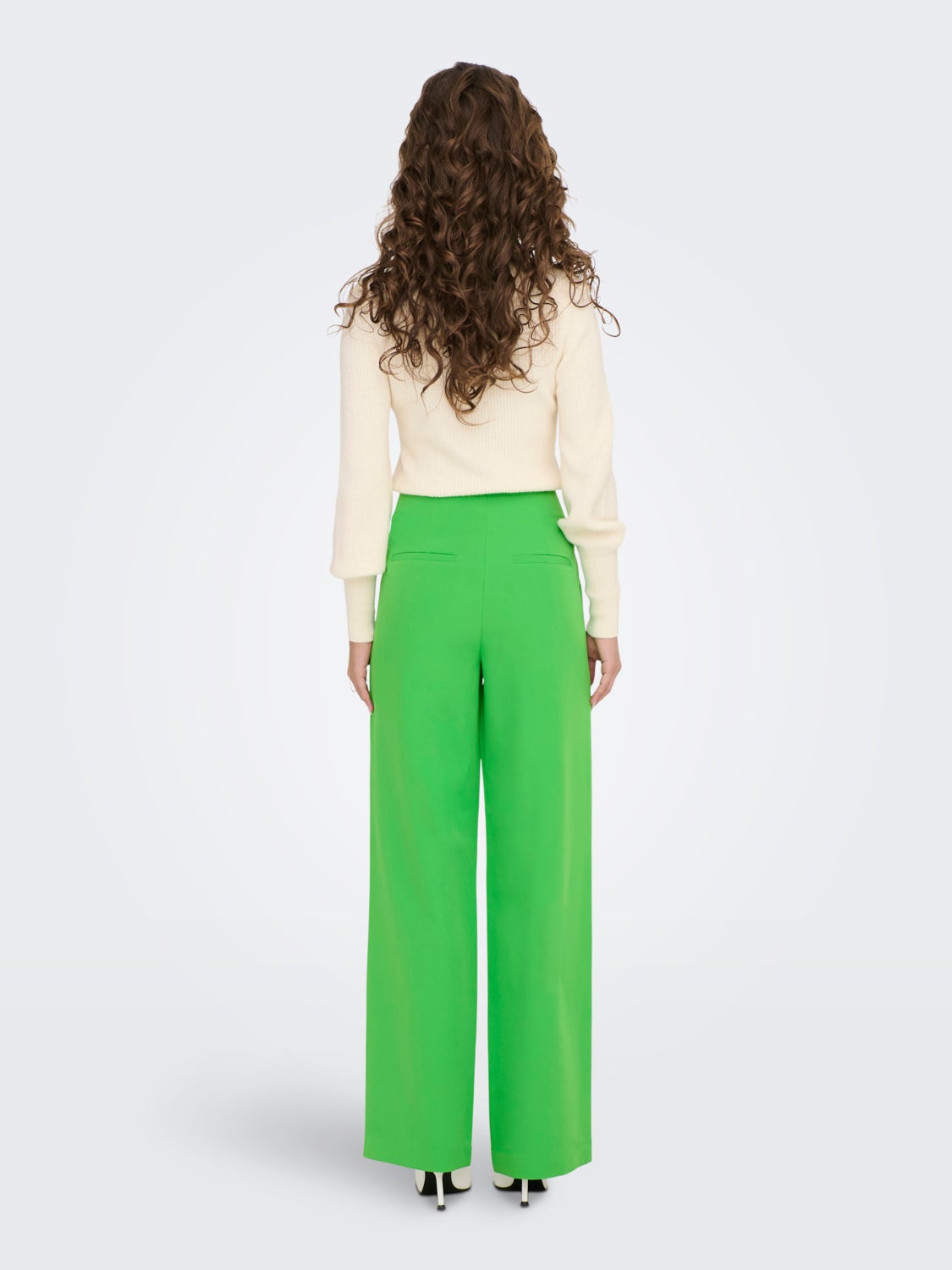 Wide Leg Fit Trousers