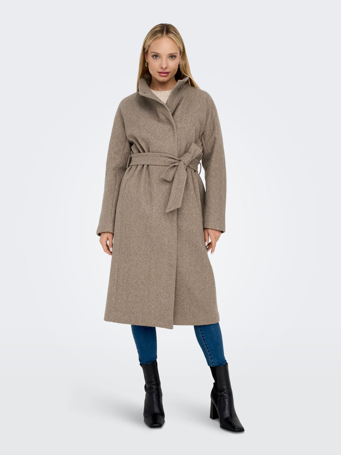 Tie belt Coat